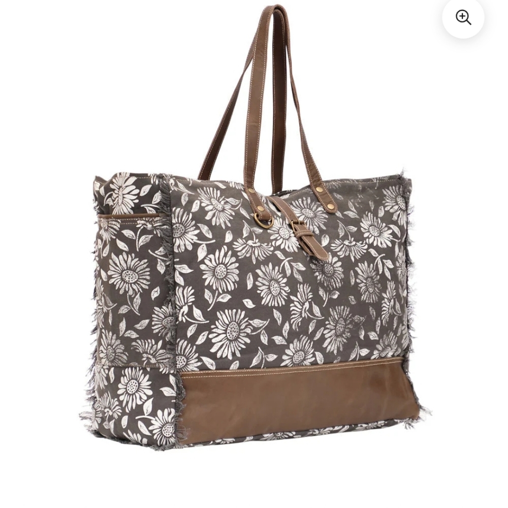 Myra Anemone Weekender Bag Brown, Grey, White NWT Floral - Picture 2 of 13